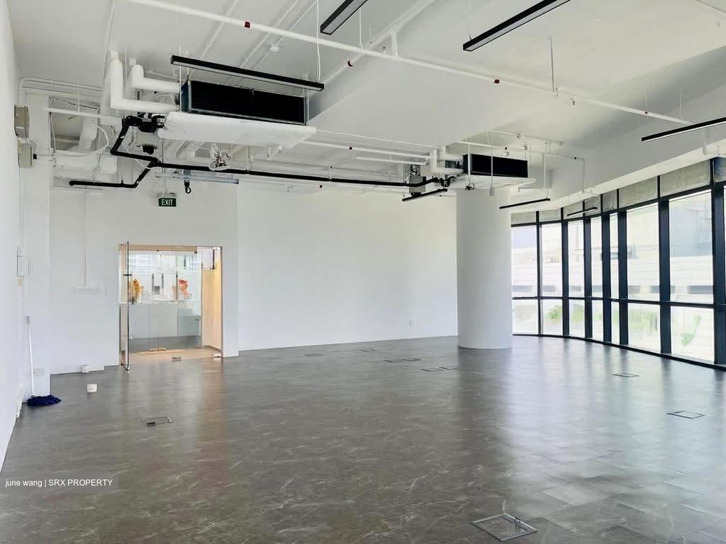 Woods Square (D25), Office #618742421